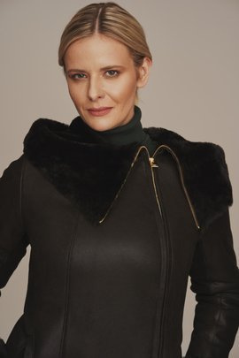 Női irhakabát fekete